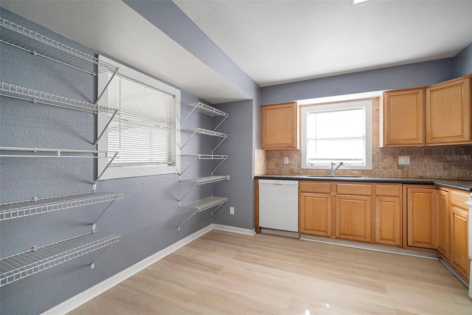 Image 22 of 43 For 12825 Tallowood Drive