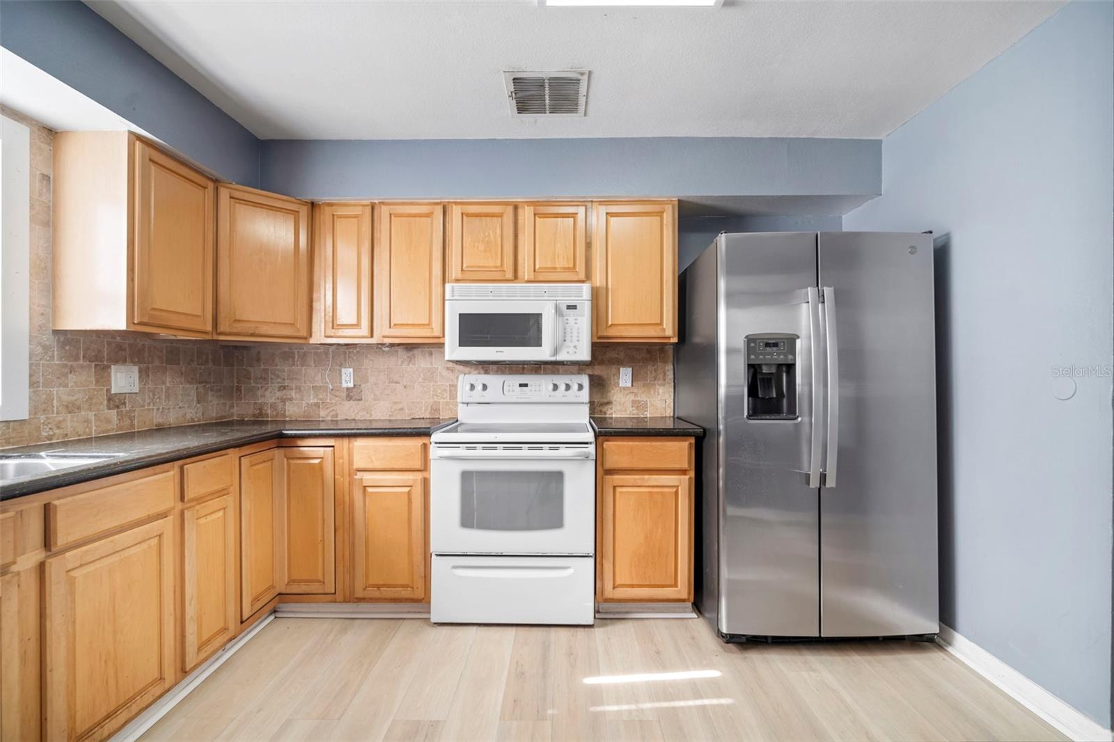 Image 25 of 43 For 12825 Tallowood Drive