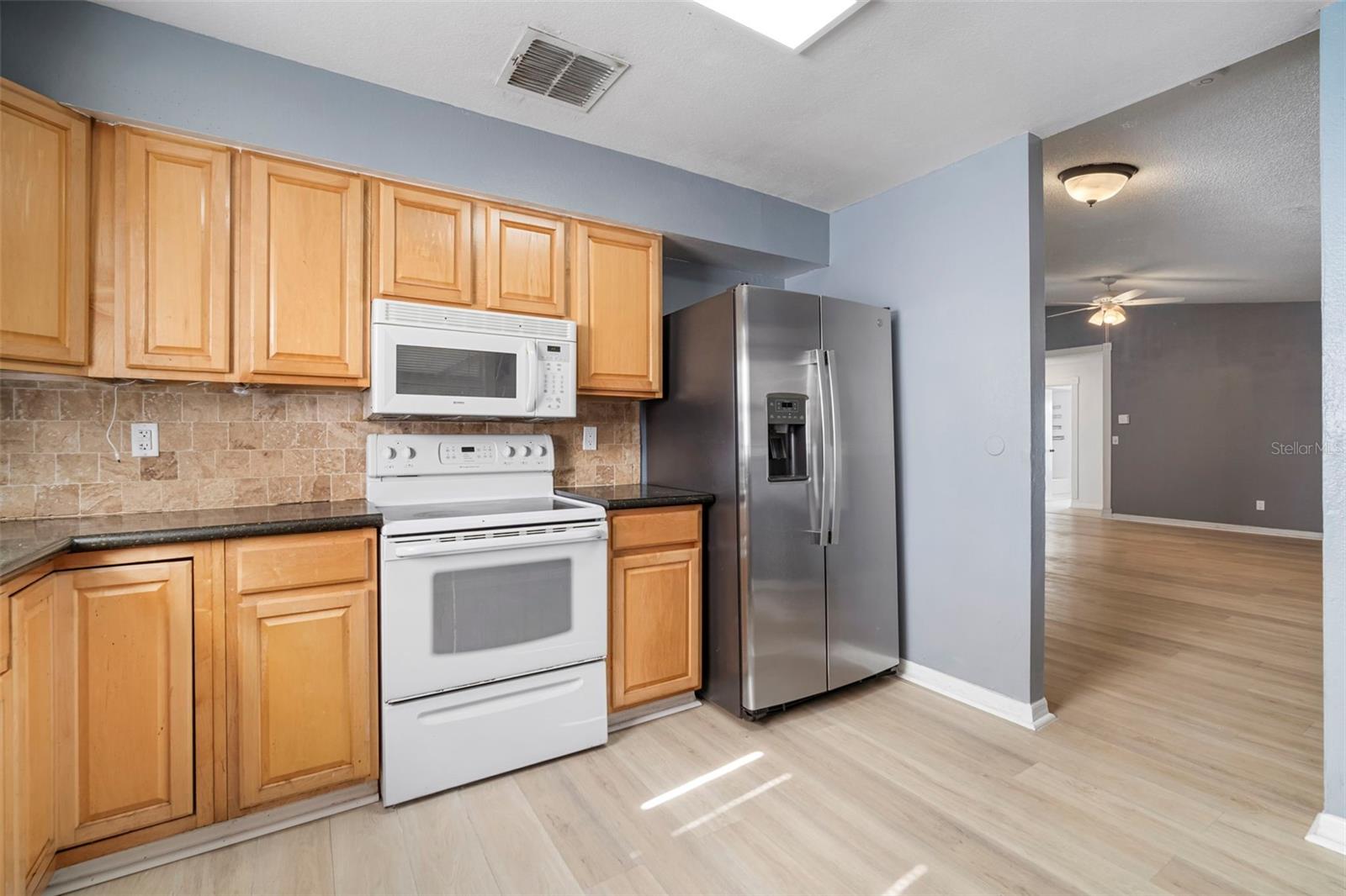 Image 26 of 43 For 12825 Tallowood Drive