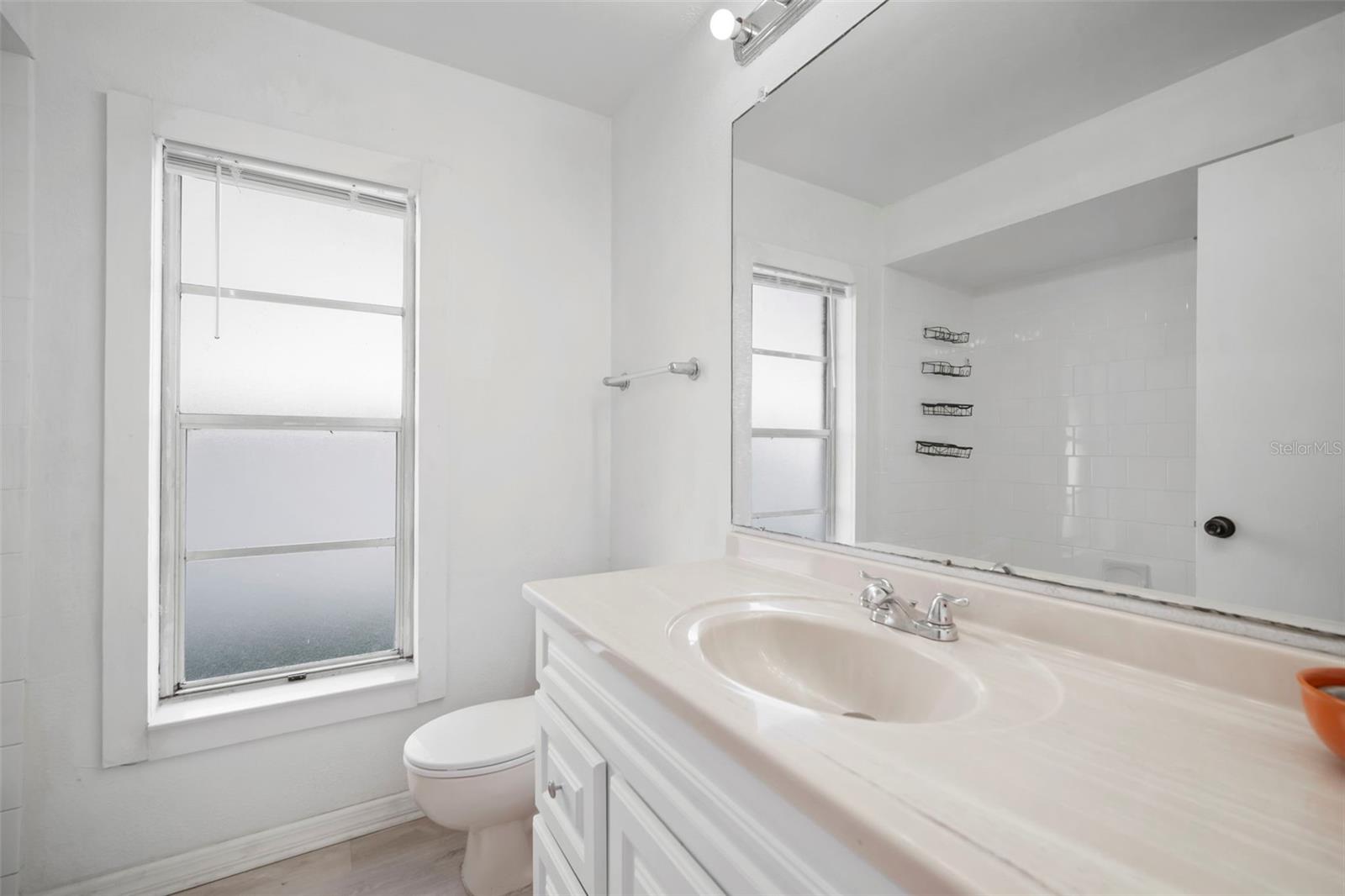 Image 36 of 43 For 12825 Tallowood Drive