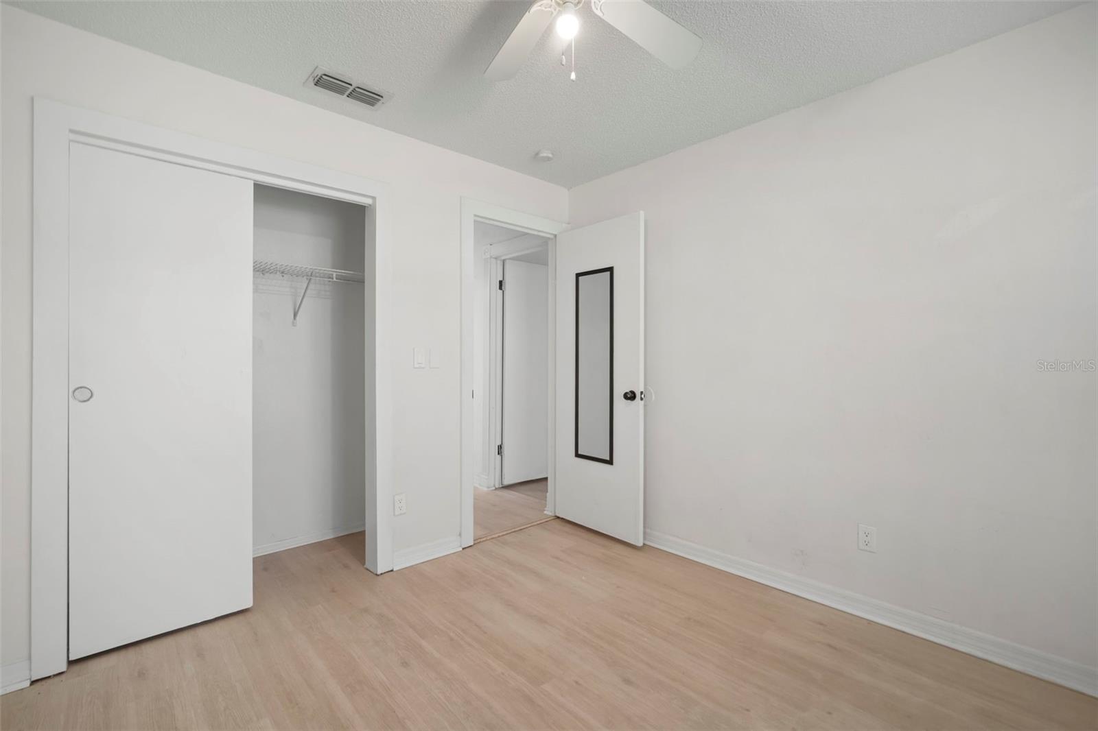 Image 9 of 43 For 12825 Tallowood Drive