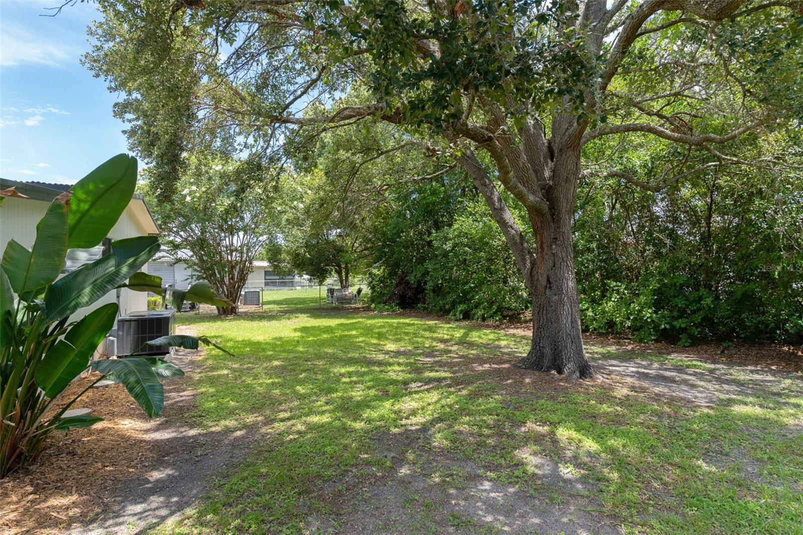 Image 26 of 29 For 7538 Fairlane Avenue