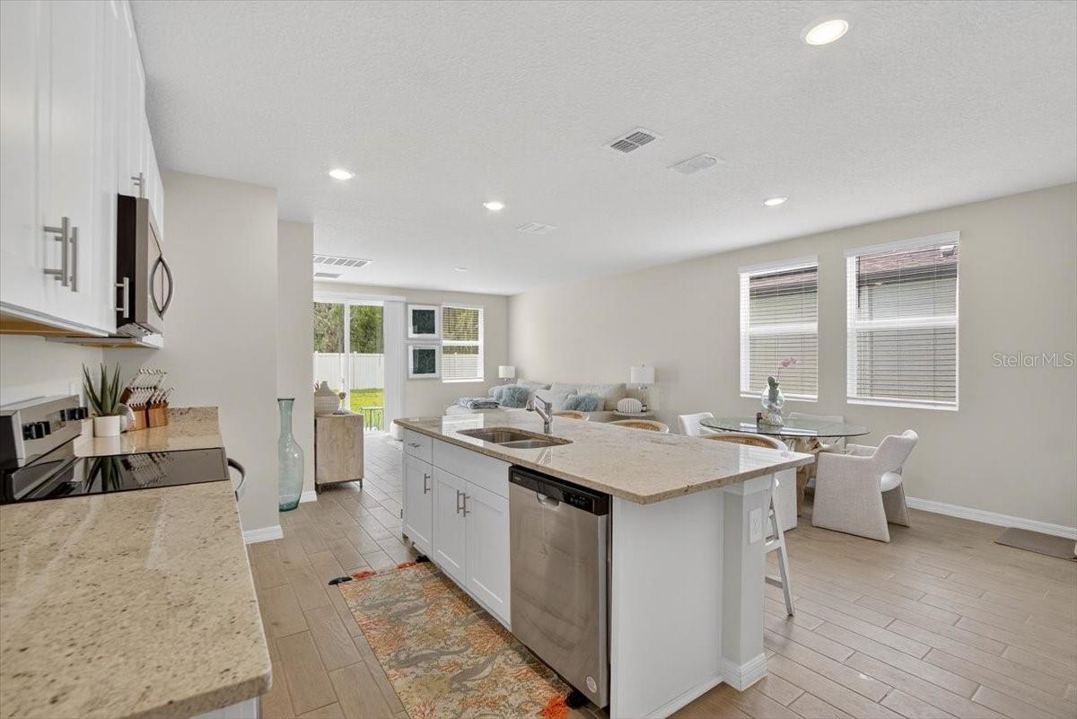Image 7 of 28 For 7329 Boggy Creek Place