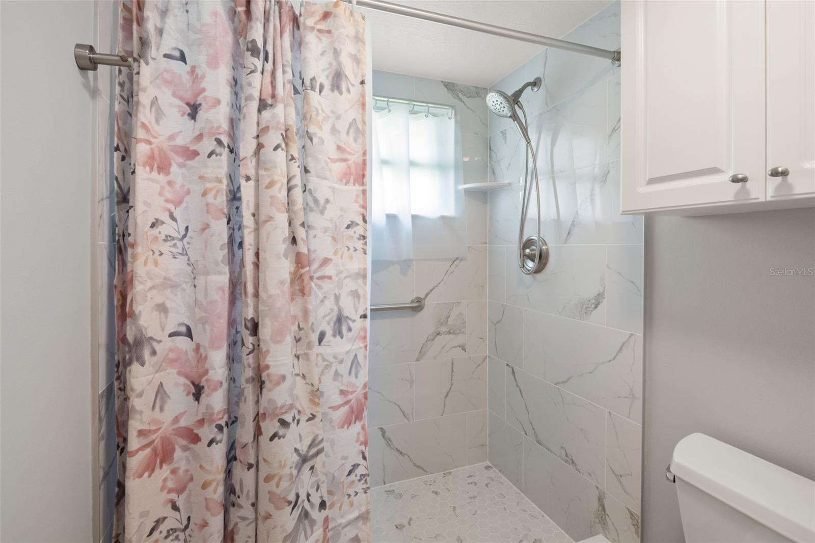 Image 13 of 44 For 8054 Bayshore Drive