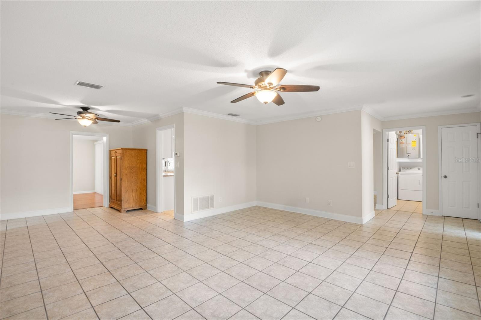 Image 27 of 44 For 8054 Bayshore Drive