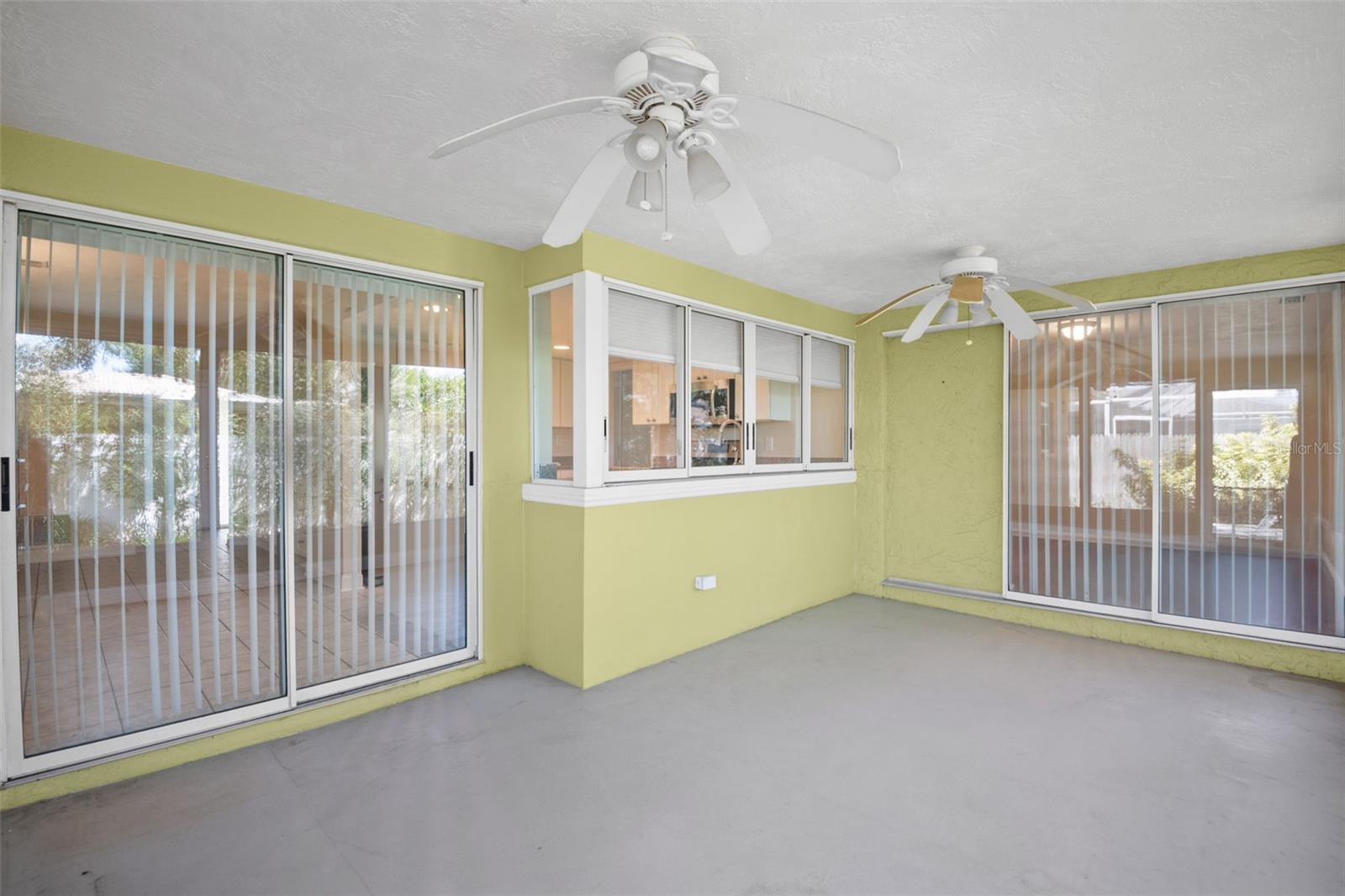 Image 33 of 44 For 8054 Bayshore Drive