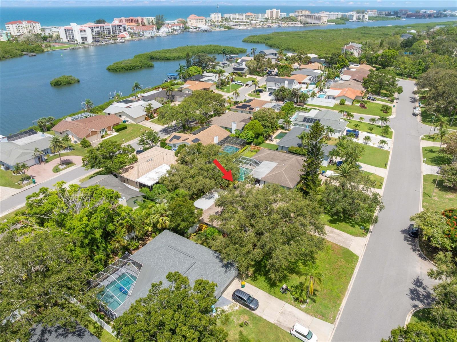 Image 41 of 44 For 8054 Bayshore Drive