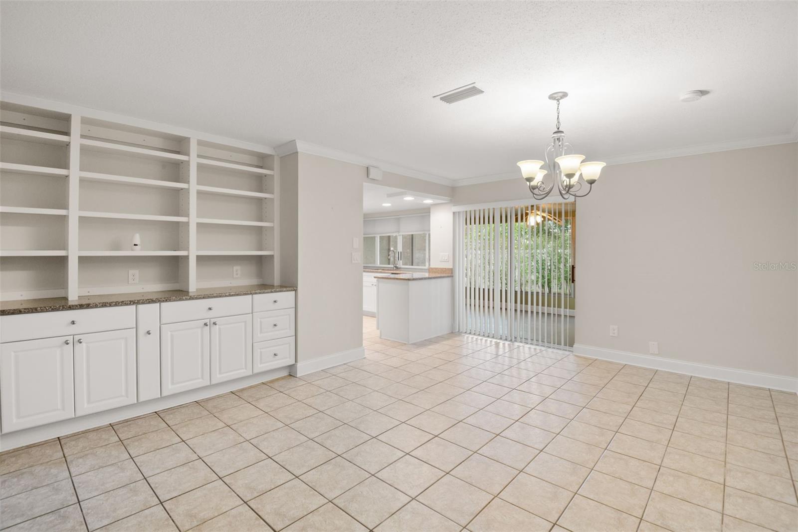 Image 9 of 44 For 8054 Bayshore Drive