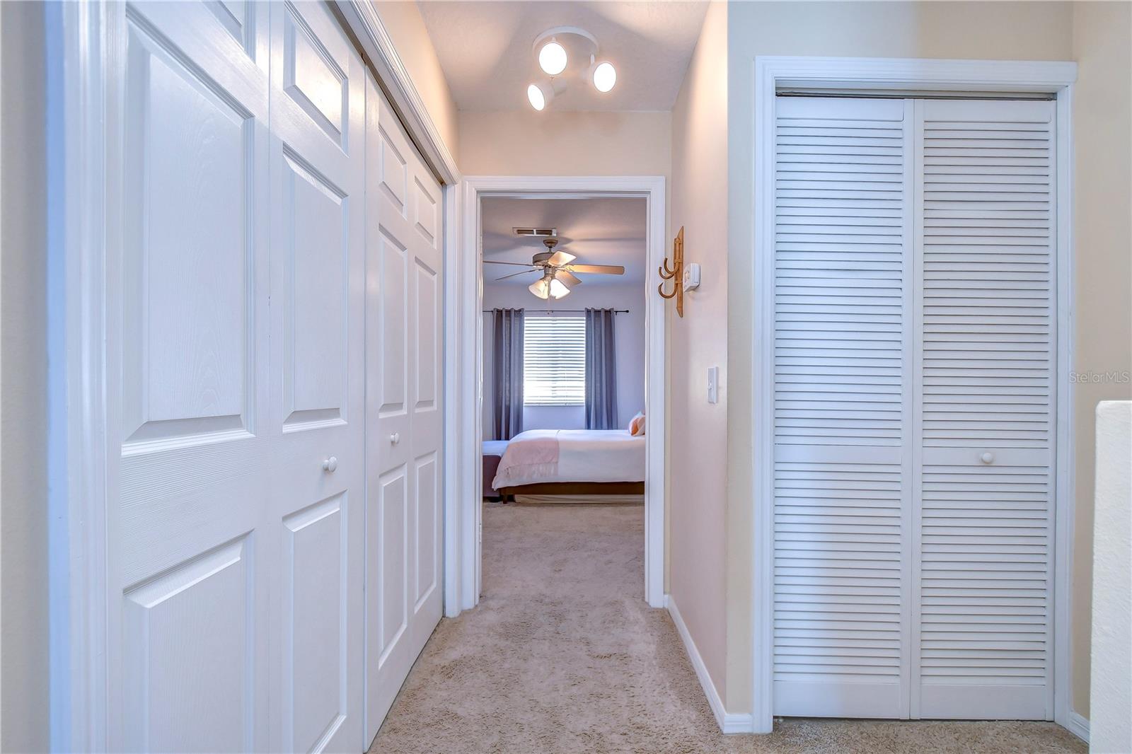 Image 22 of 42 For 8526 Brushleaf Way