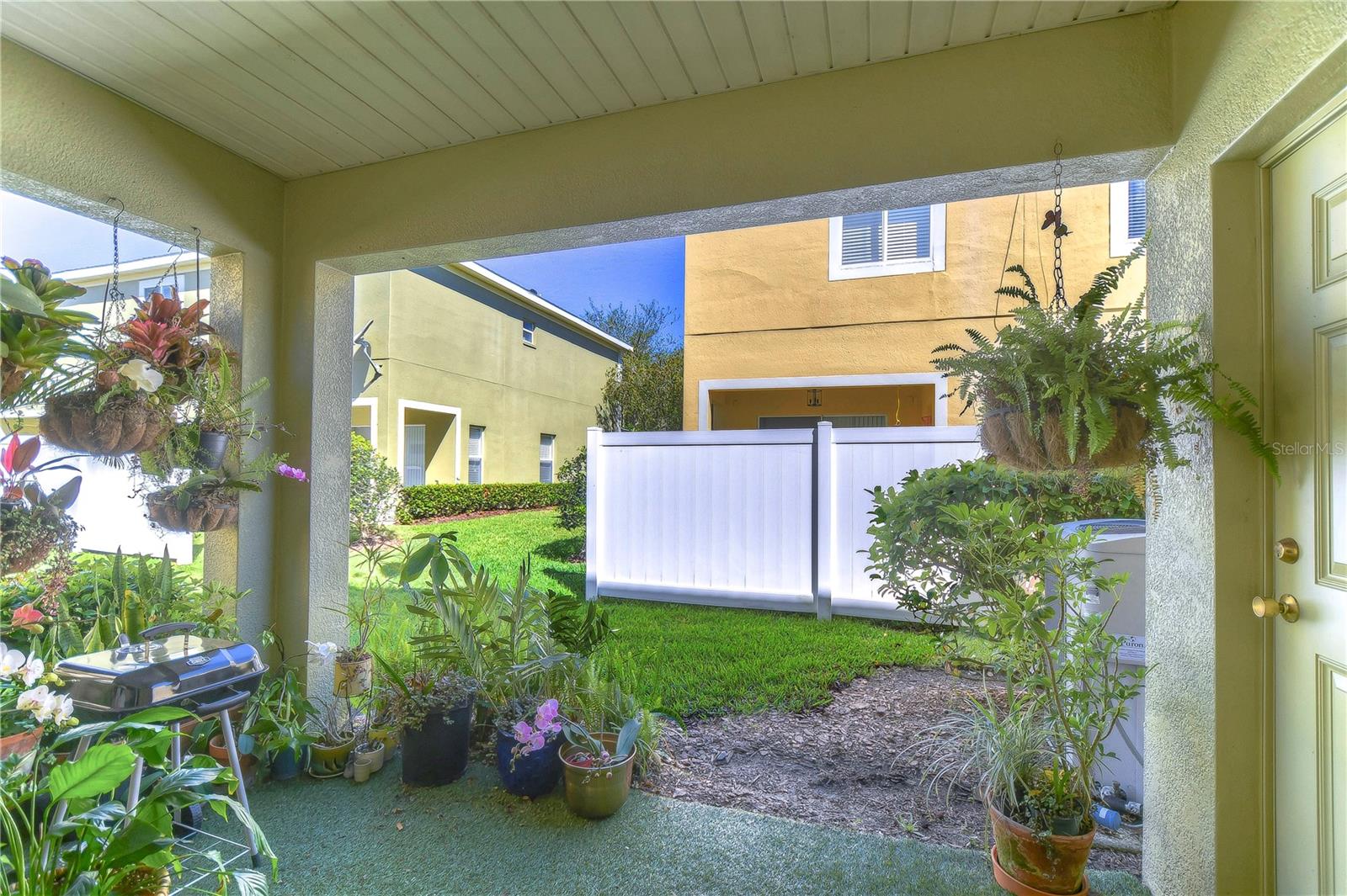 Image 34 of 42 For 8526 Brushleaf Way