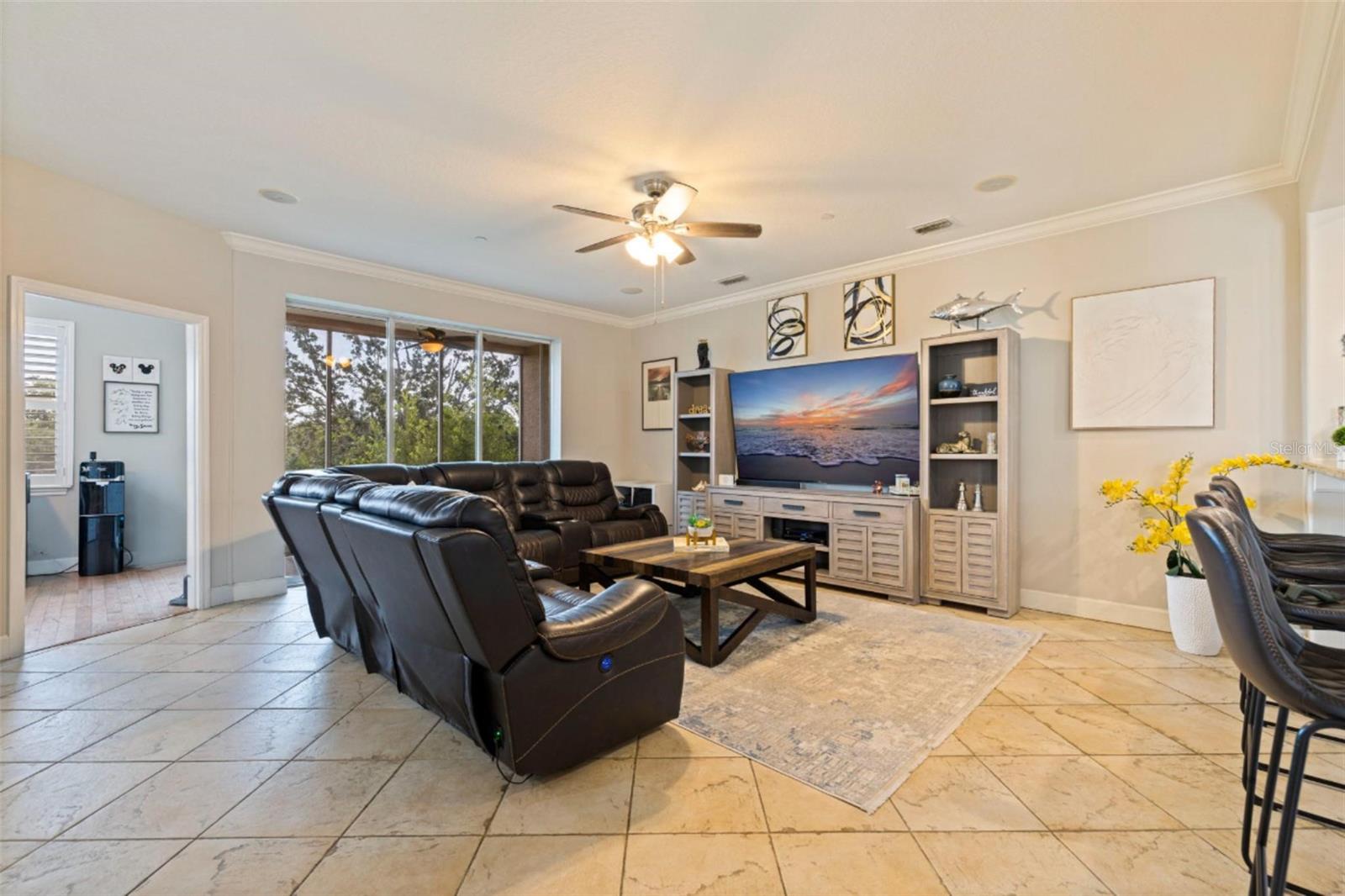 Image 14 of 65 For 7139 Islamorada Circle