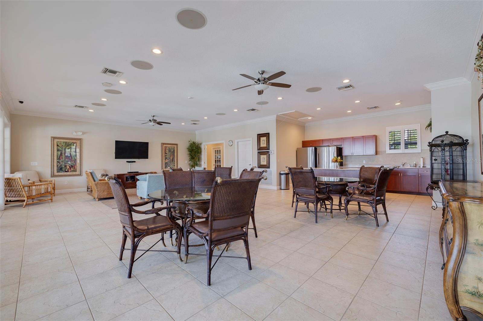 Image 48 of 65 For 7139 Islamorada Circle