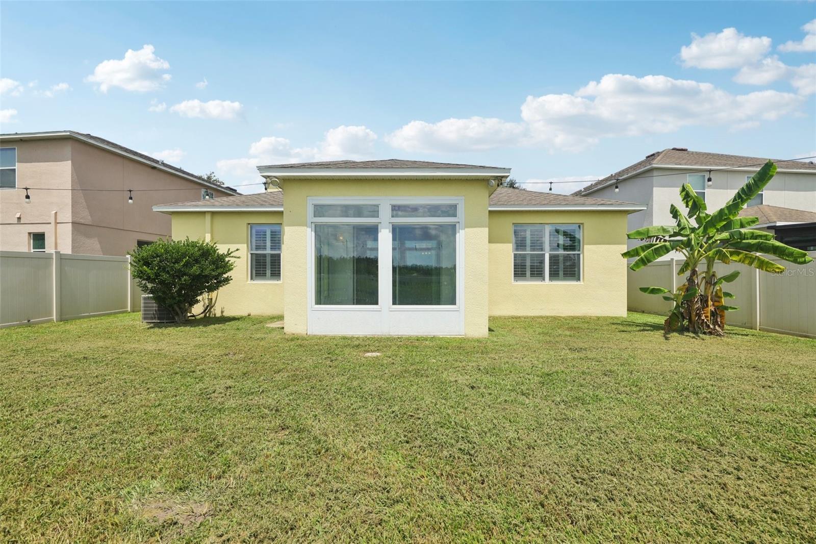 Image 61 of 84 For 10756 Pictorial Park Drive