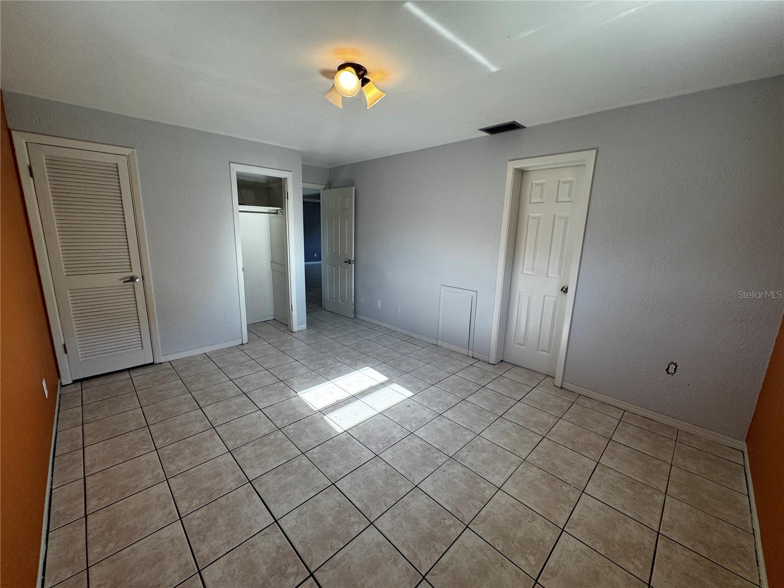 Image 21 of 51 For 7645 55th Street N