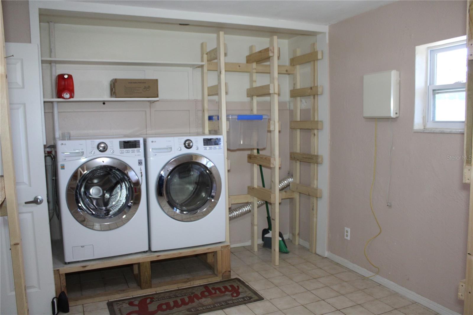 Image 36 of 51 For 7645 55th Street N