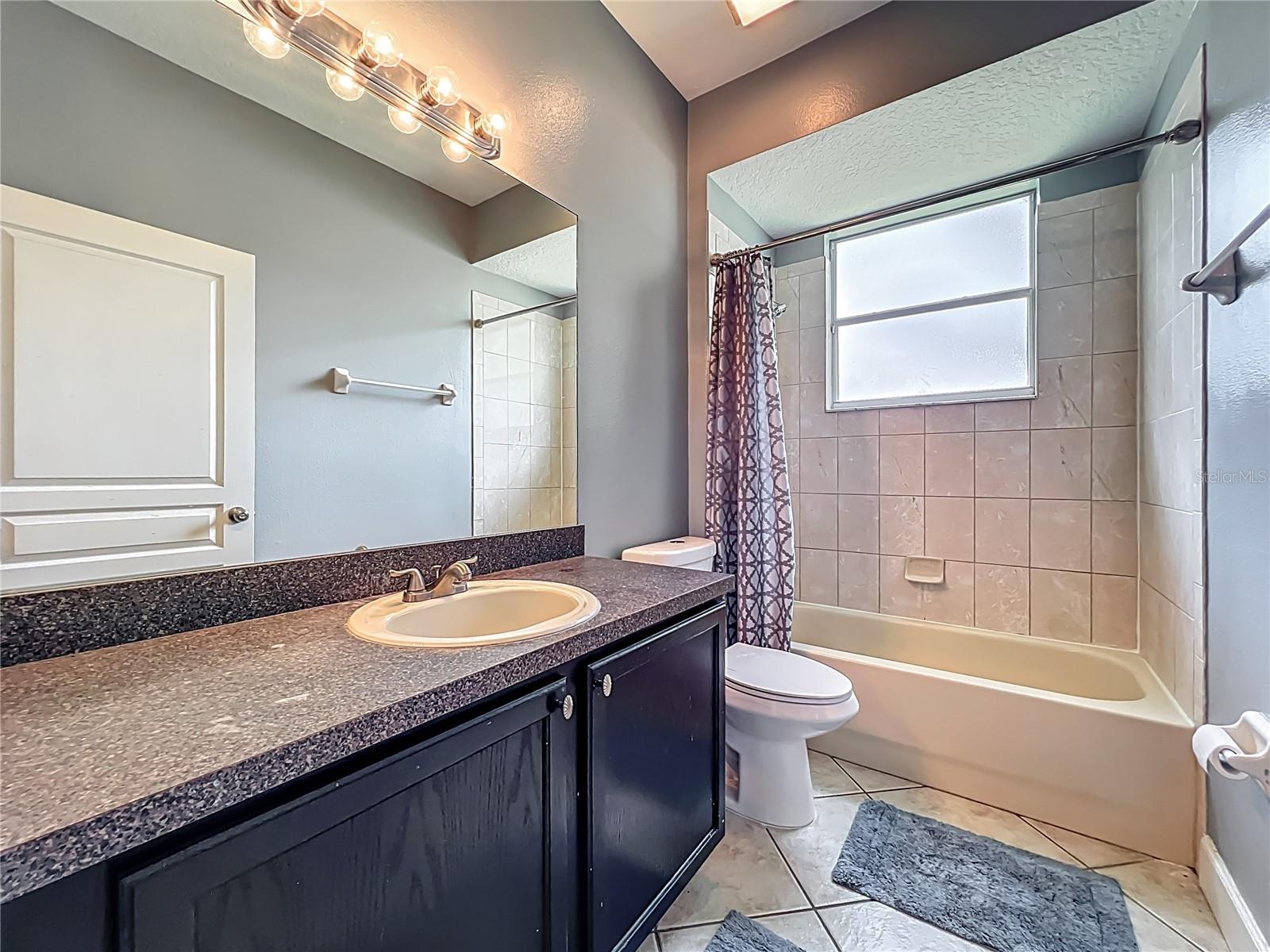 Image 46 of 78 For 1900 Cascades Cove Drive