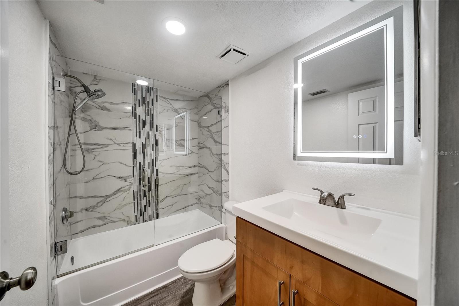 Image 16 of 30 For 5729 Baywater Drive