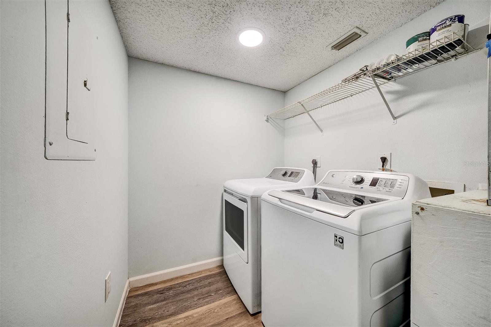 Image 18 of 30 For 5729 Baywater Drive