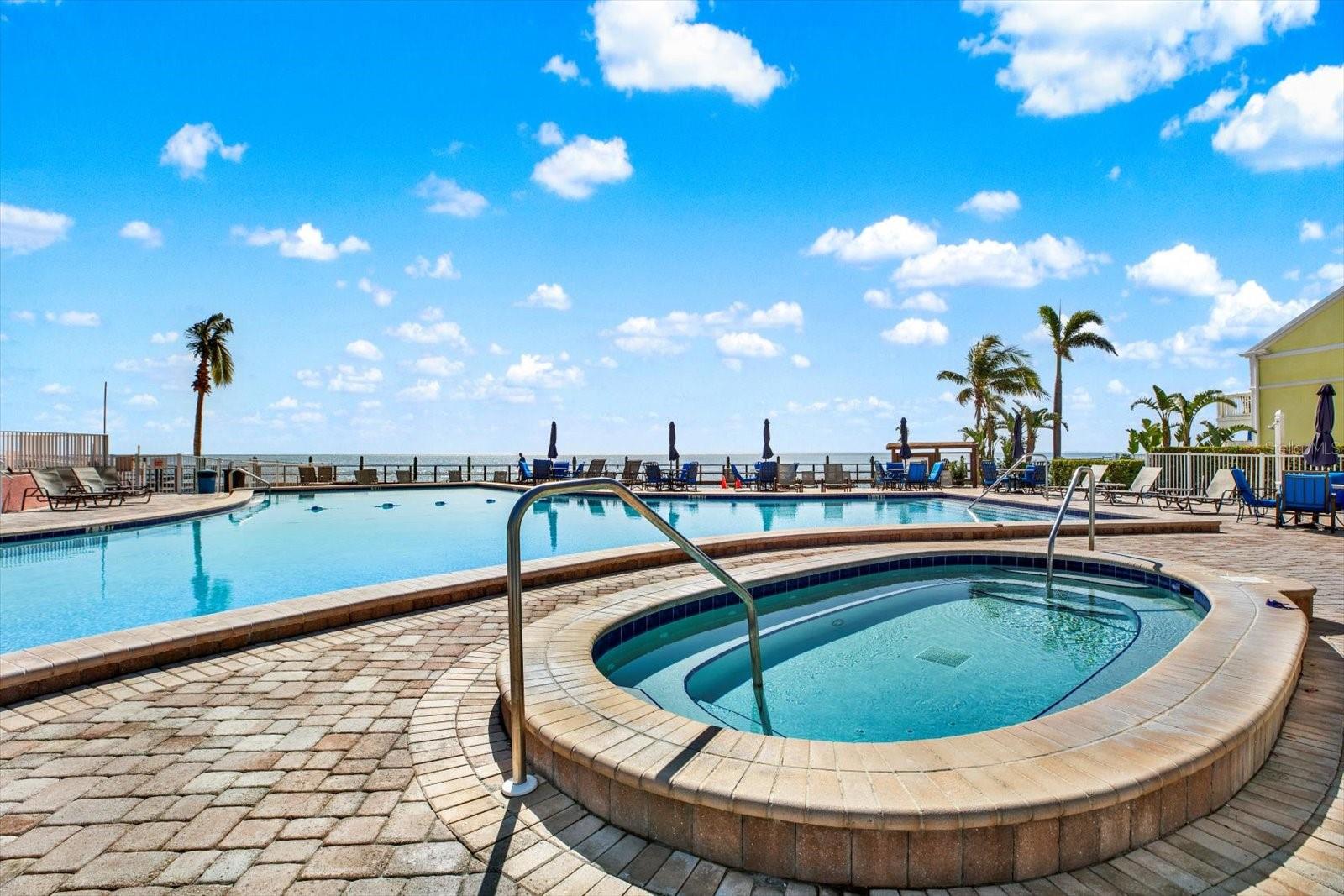Image 22 of 31 For 5066 Coquina Key Drive Se
