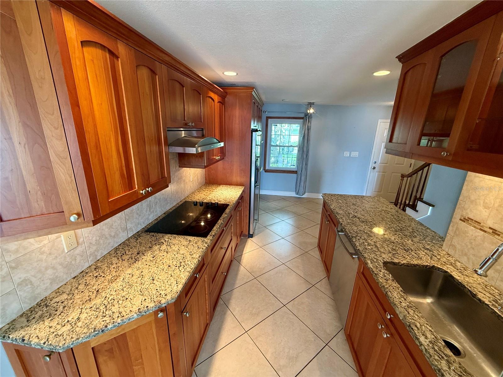 Image 5 of 31 For 5066 Coquina Key Drive Se