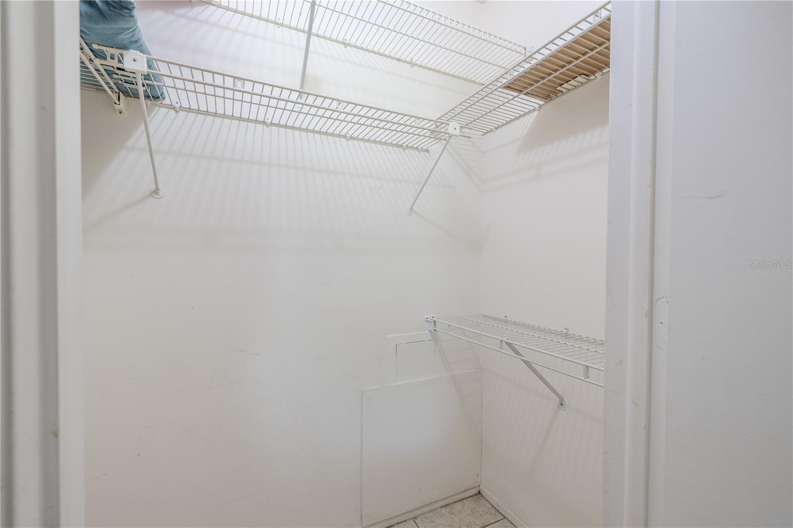 Image 18 of 31 For 1701 Pinehurst Road 19f