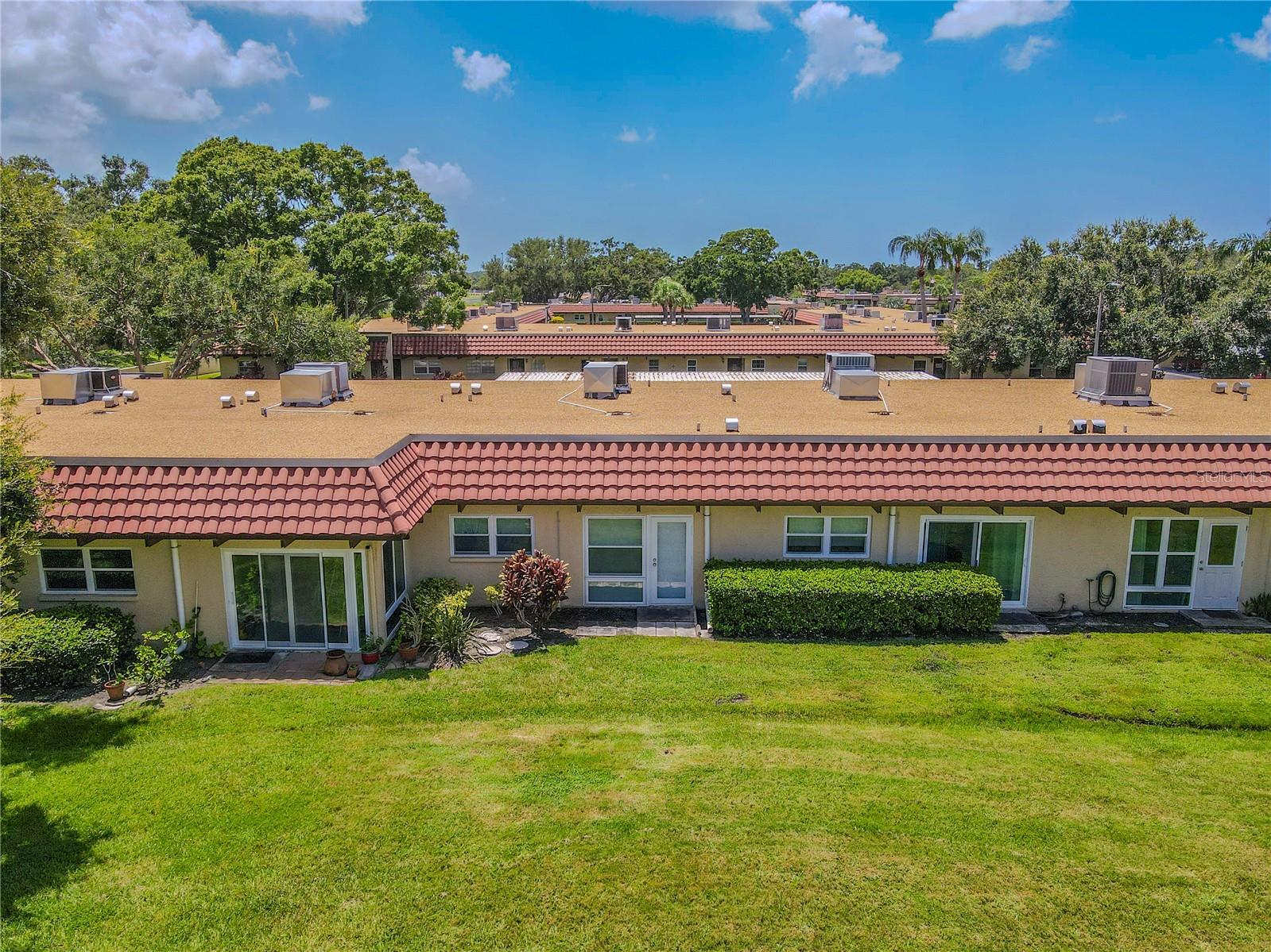 Image 23 of 31 For 1701 Pinehurst Road 19f