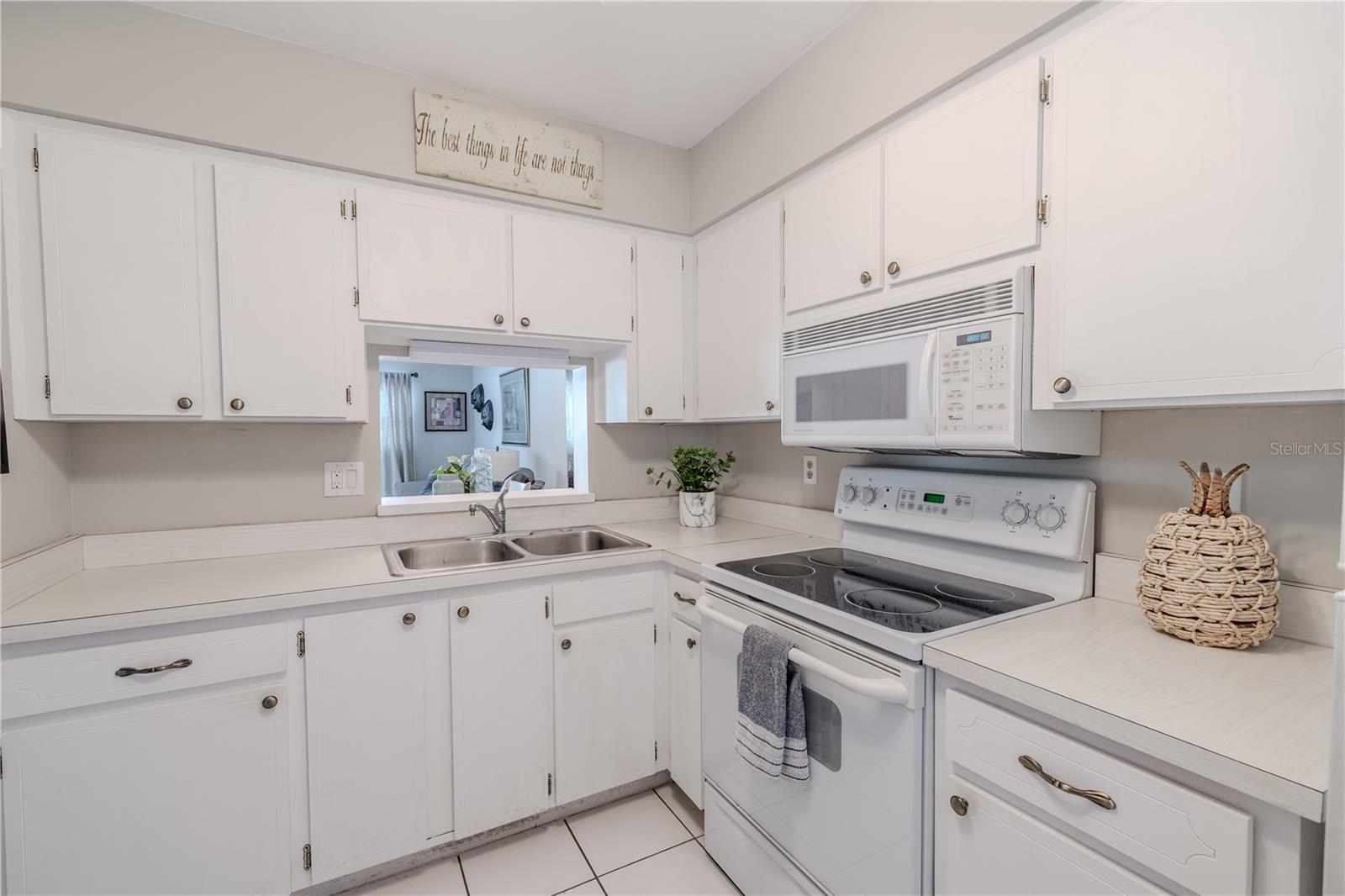 Image 8 of 31 For 1701 Pinehurst Road 19f