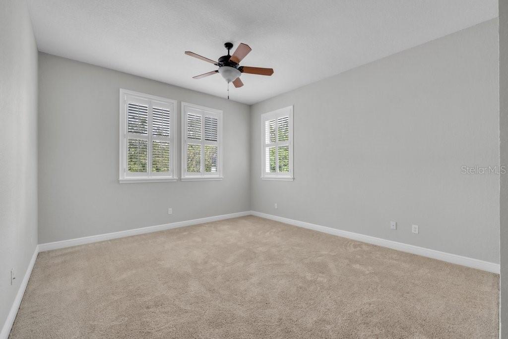 Listing photo id 36 for 16301 Dunlindale Drive