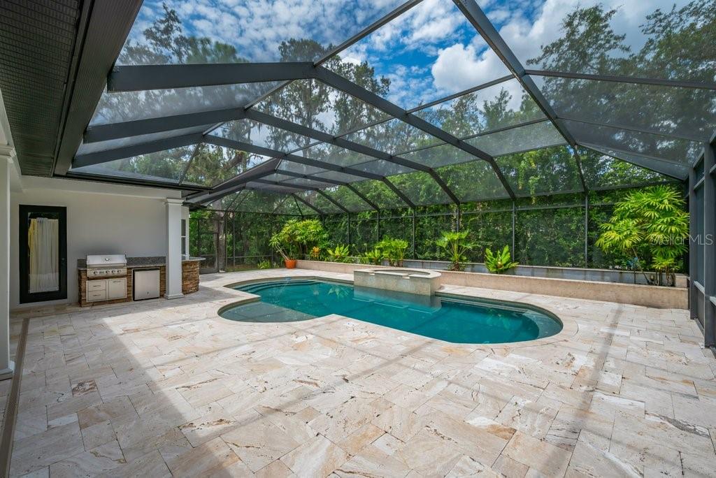 Listing photo id 43 for 16301 Dunlindale Drive