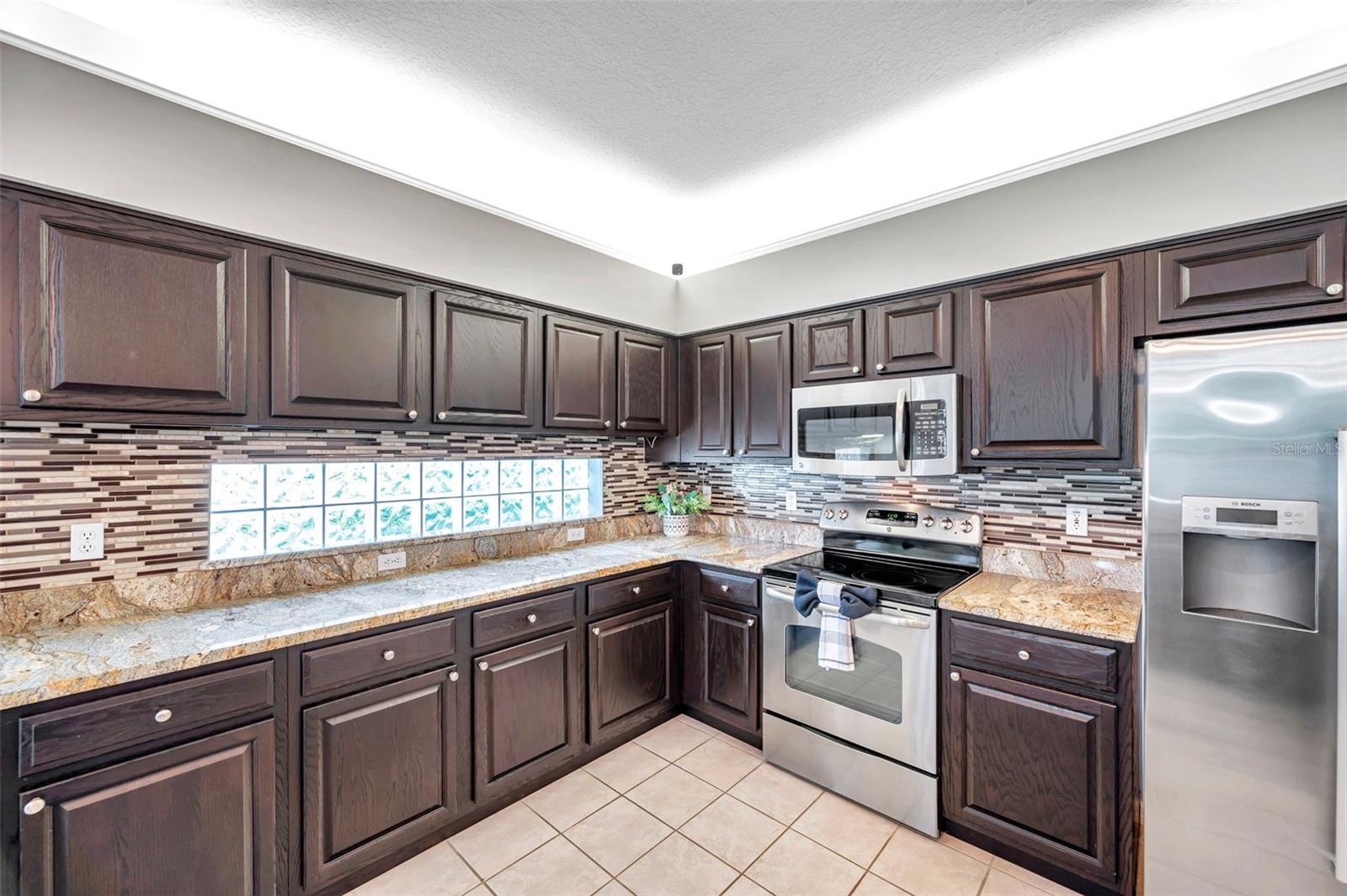 Image 14 of 64 For 1230 Berkshire Lane
