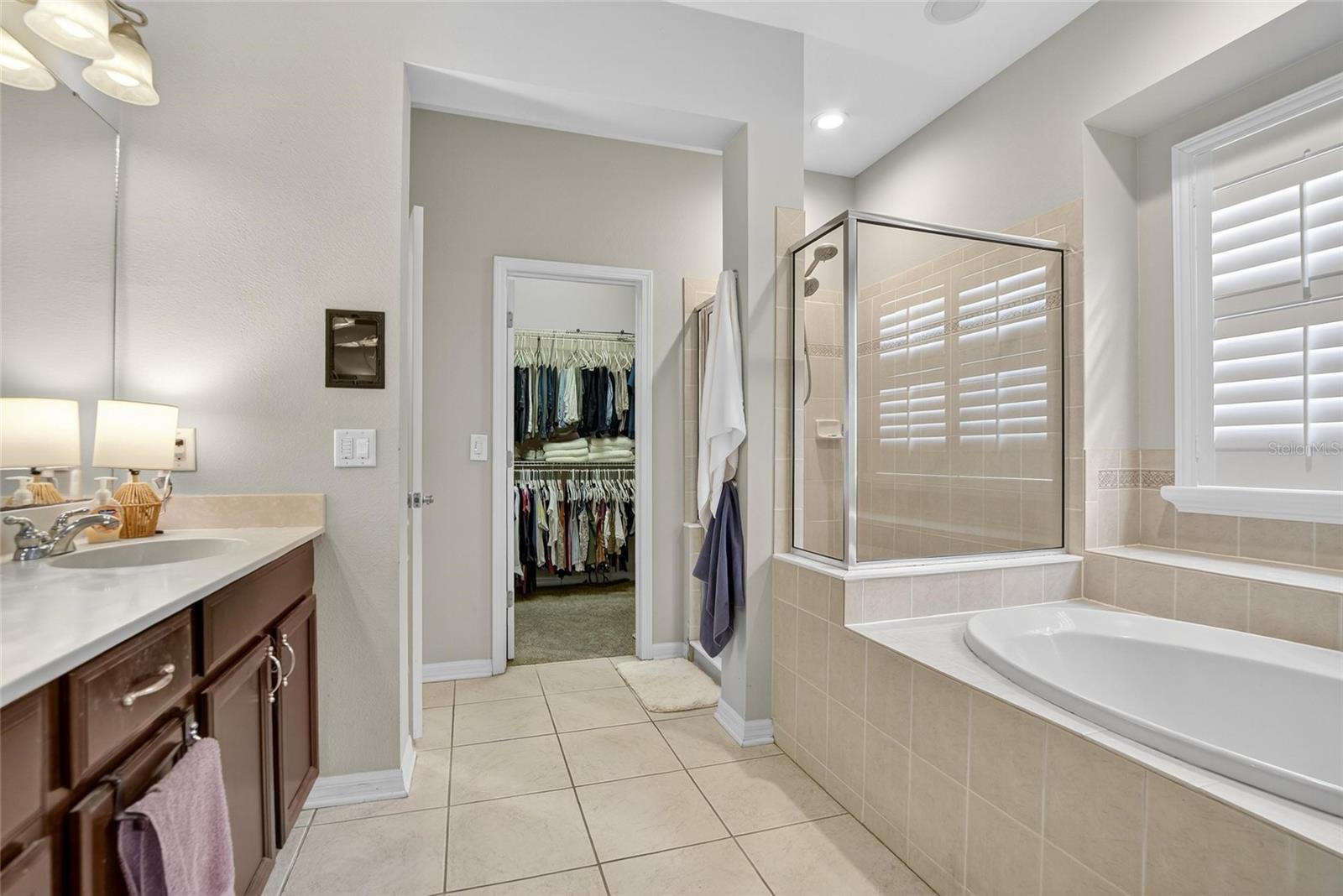 Image 18 of 39 For 5906 Palmettoside Street