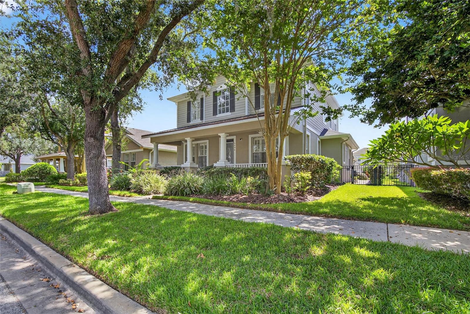 Image 2 of 39 For 5906 Palmettoside Street