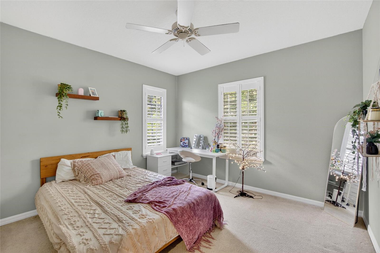 Image 28 of 39 For 5906 Palmettoside Street