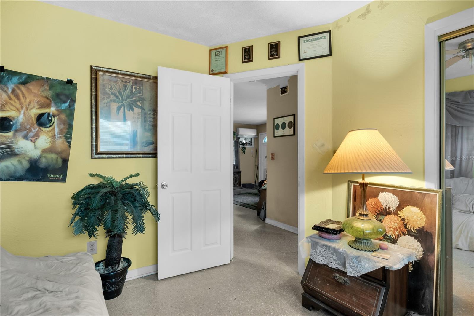 Image 13 of 38 For 1058 Breezy Drive