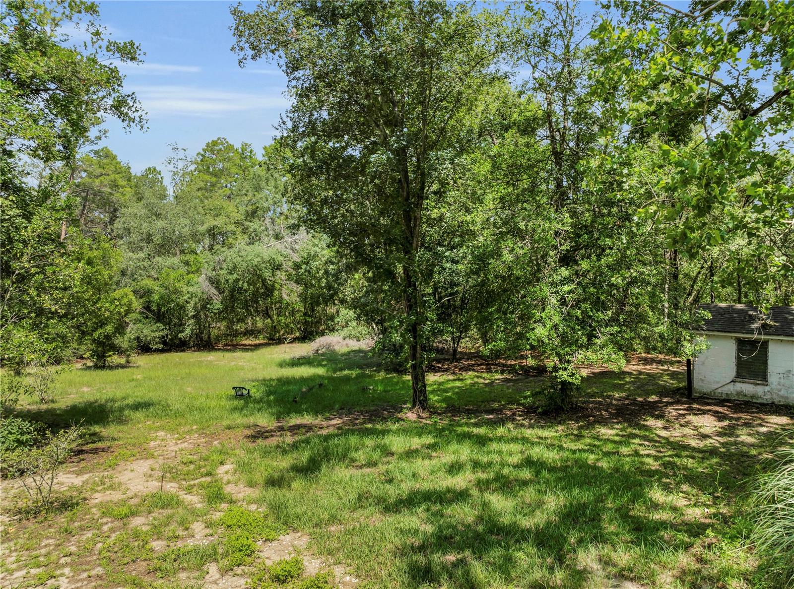 Image 25 of 38 For 1058 Breezy Drive