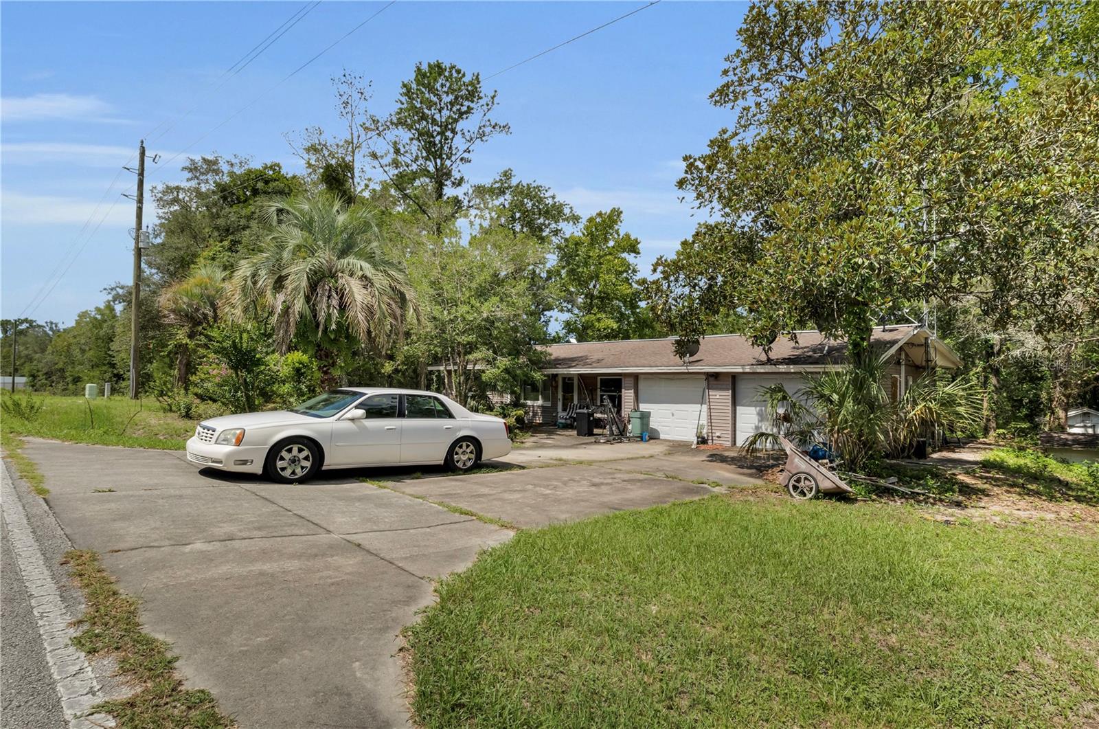 Image 7 of 38 For 1058 Breezy Drive