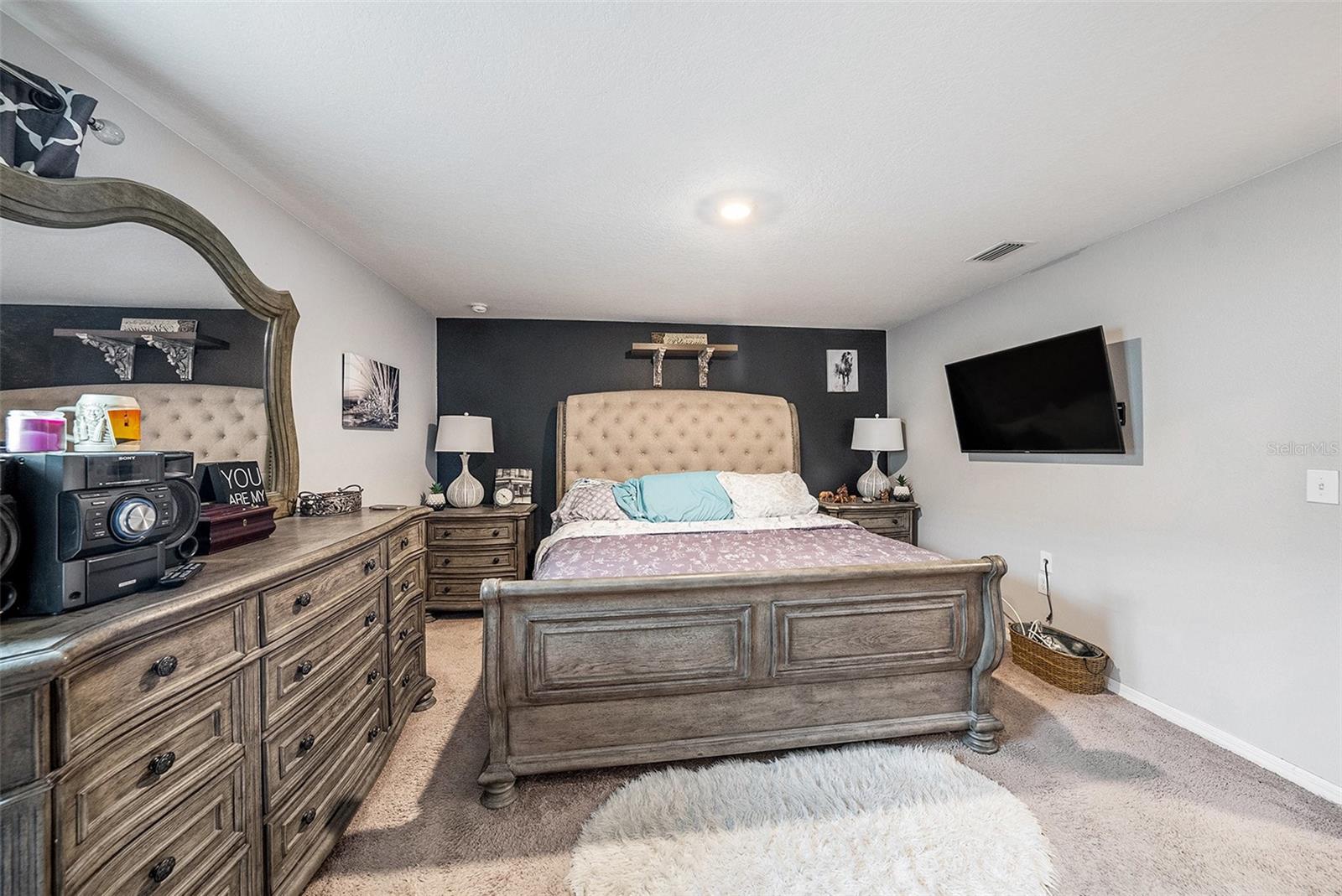 Image 18 of 29 For 9426 Southern Charm Circle