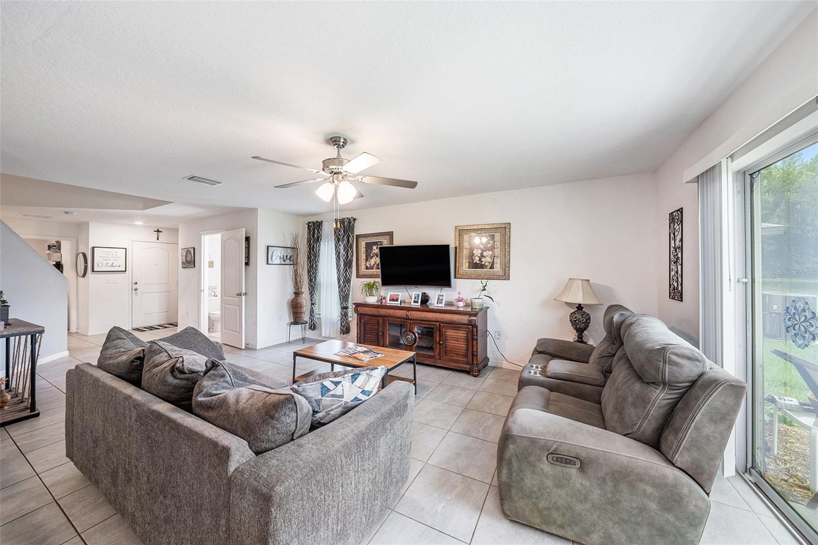 Image 7 of 29 For 9426 Southern Charm Circle