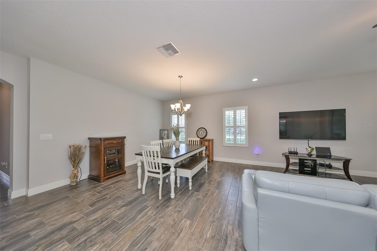 Image 11 of 71 For 7411 Windport Lane