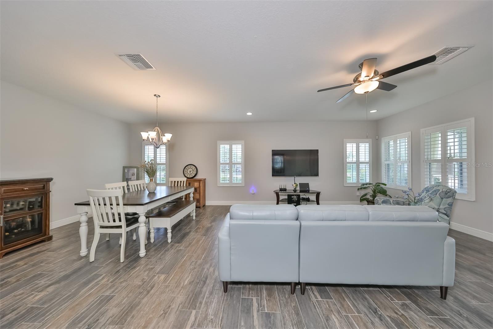 Image 12 of 71 For 7411 Windport Lane