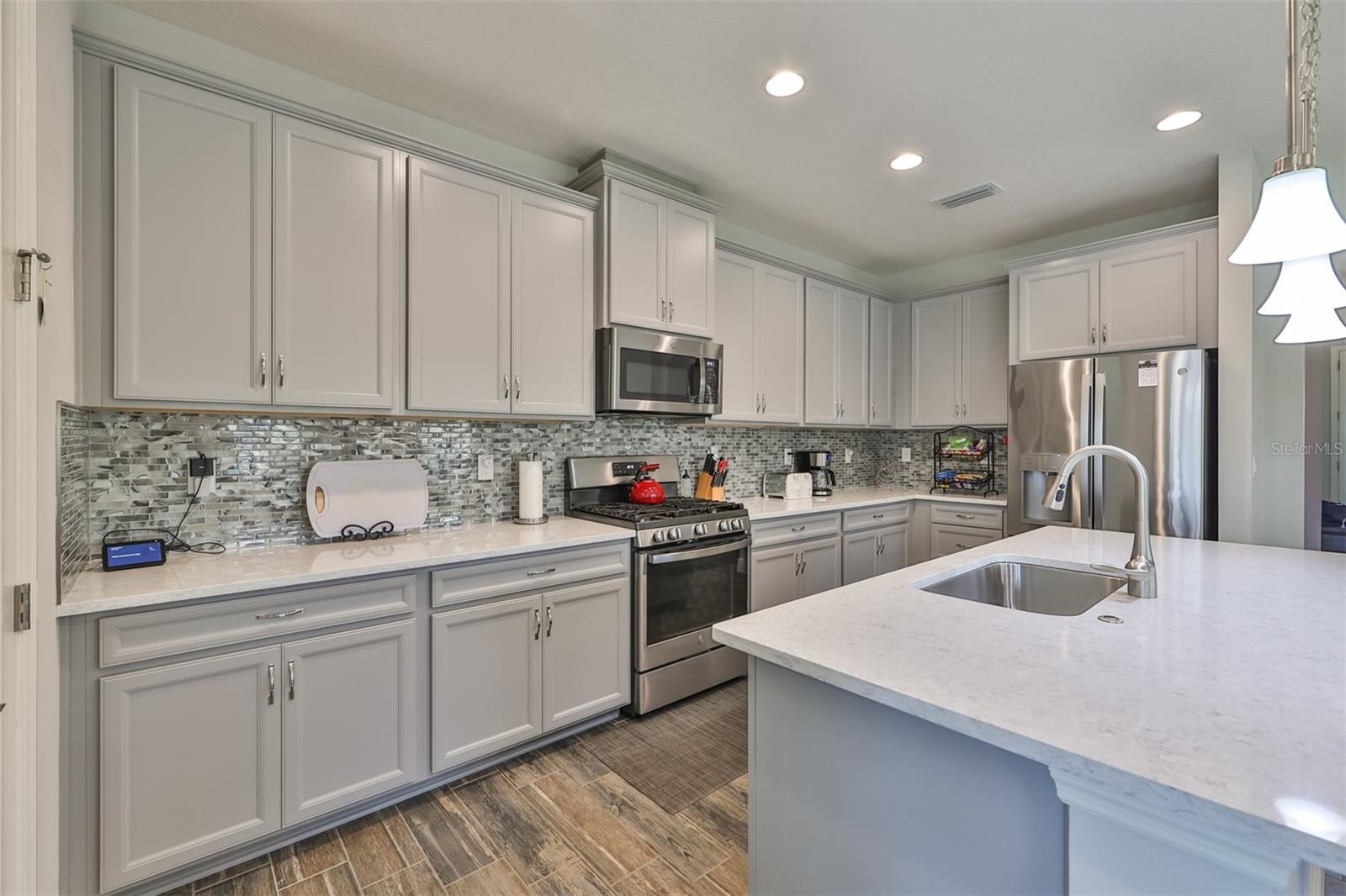 Image 18 of 71 For 7411 Windport Lane