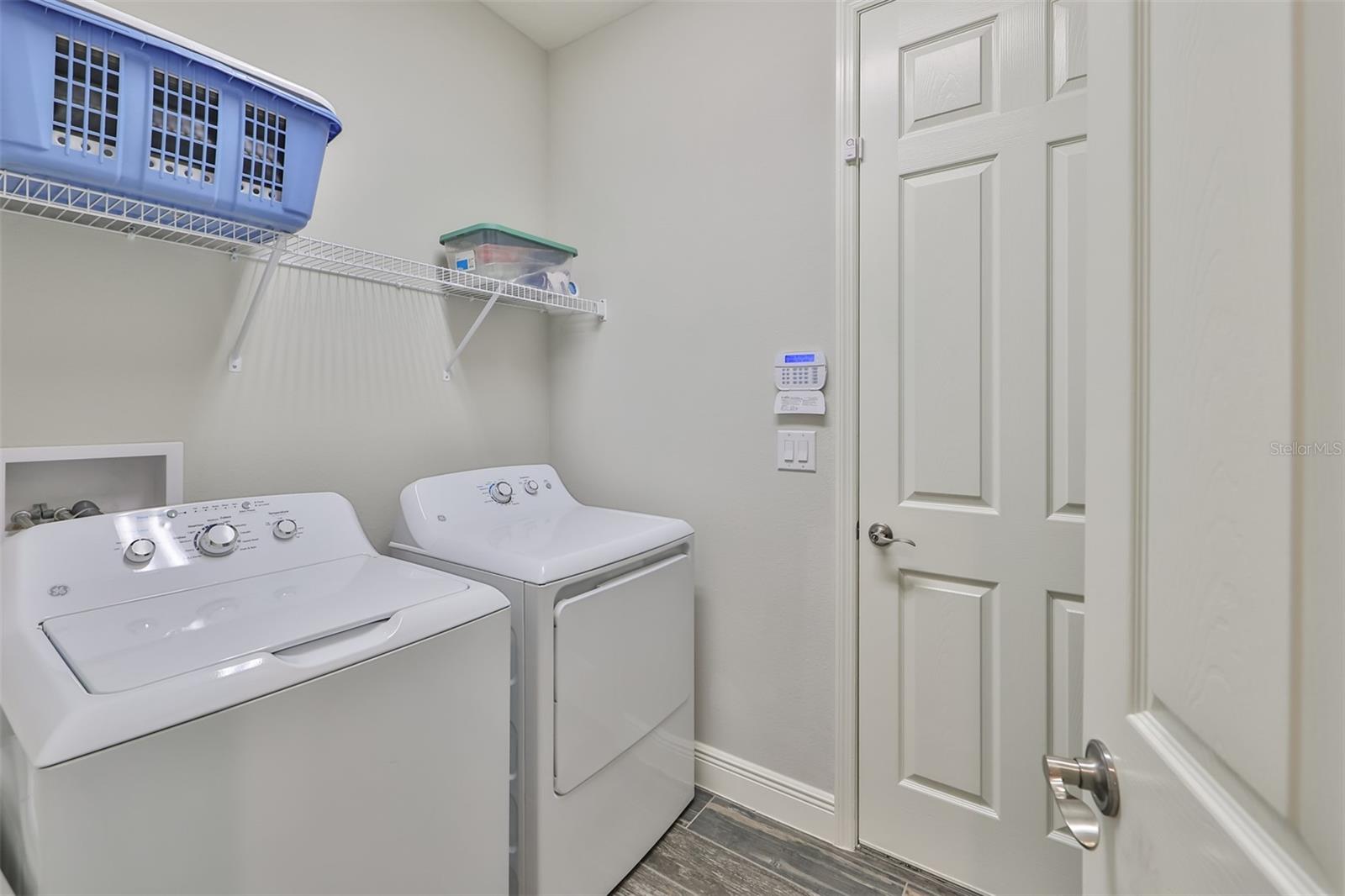 Image 36 of 71 For 7411 Windport Lane