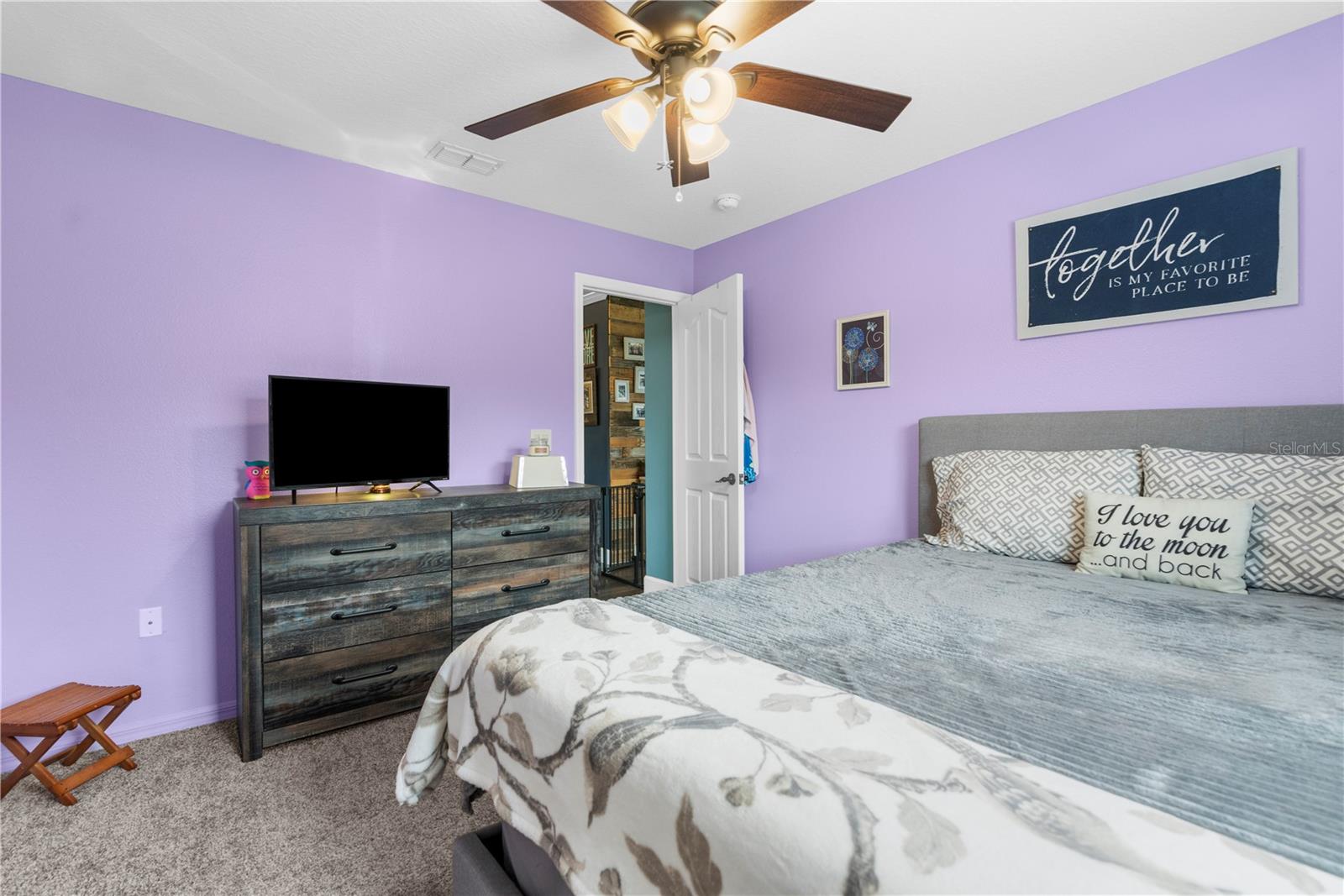 Listing photo id 29 for 9 Plumbago Court