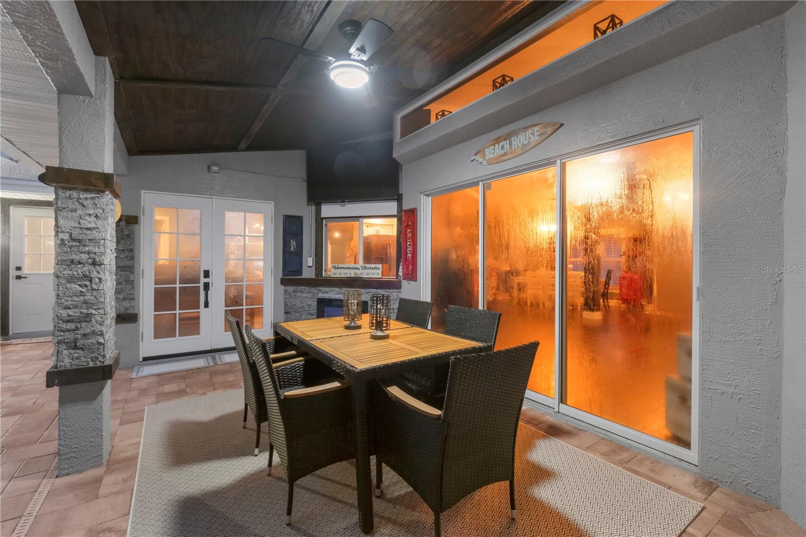 Listing photo id 37 for 9 Plumbago Court
