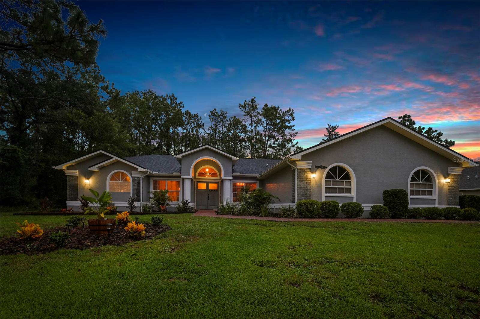 Listing photo id 58 for 9 Plumbago Court