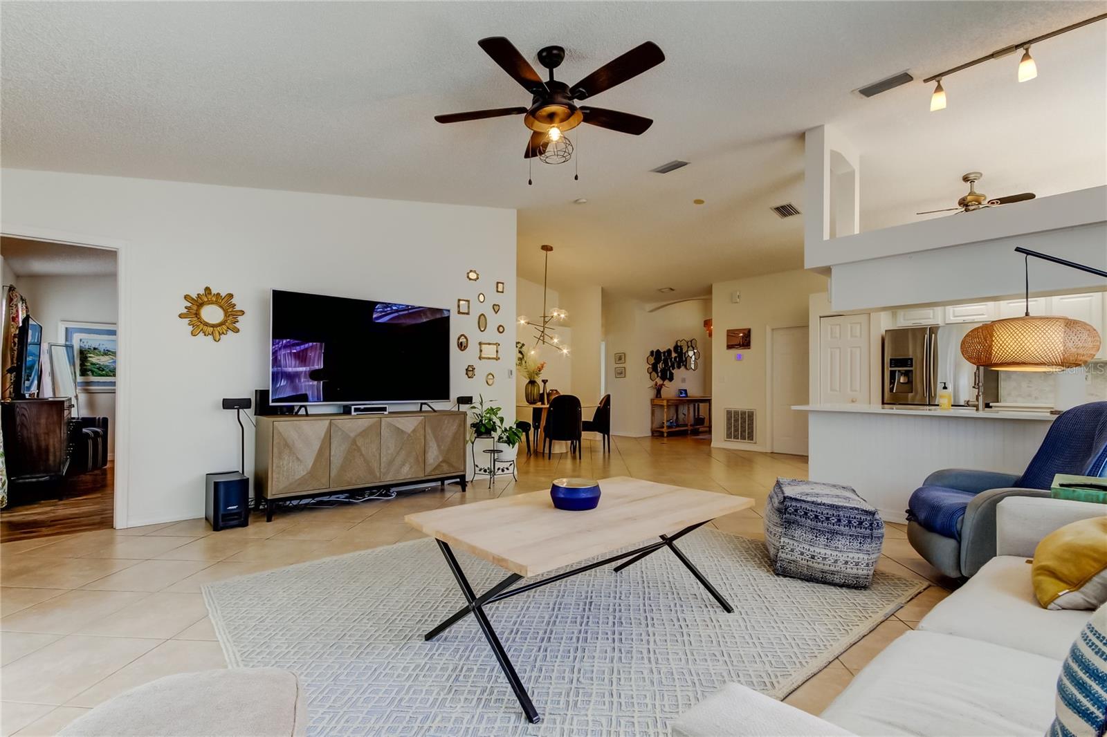 Image 11 of 47 For 4967 162nd Avenue N