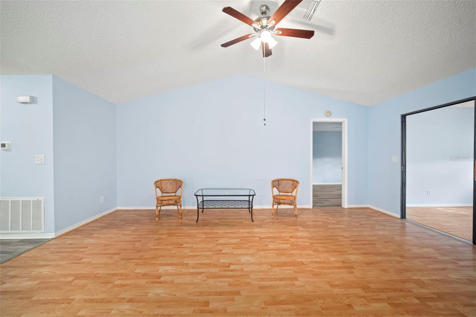 Image 15 of 41 For 1609 Laughton Place