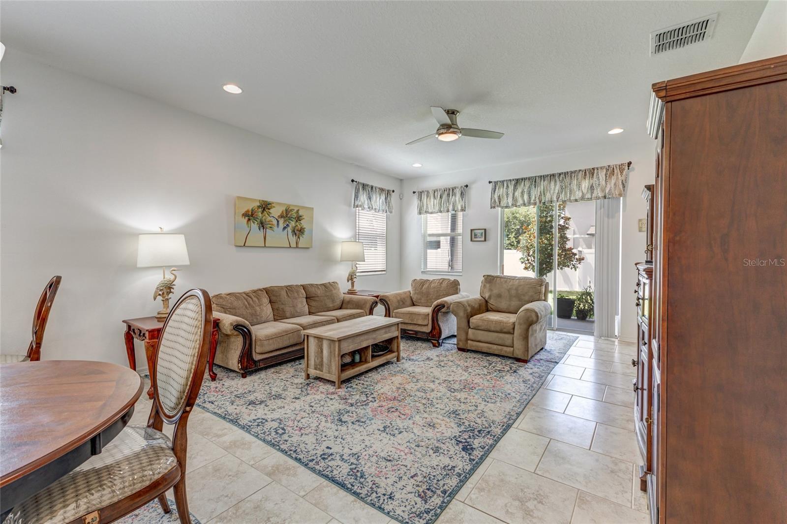 Image 17 of 36 For 11444 Alachua Creek Lane