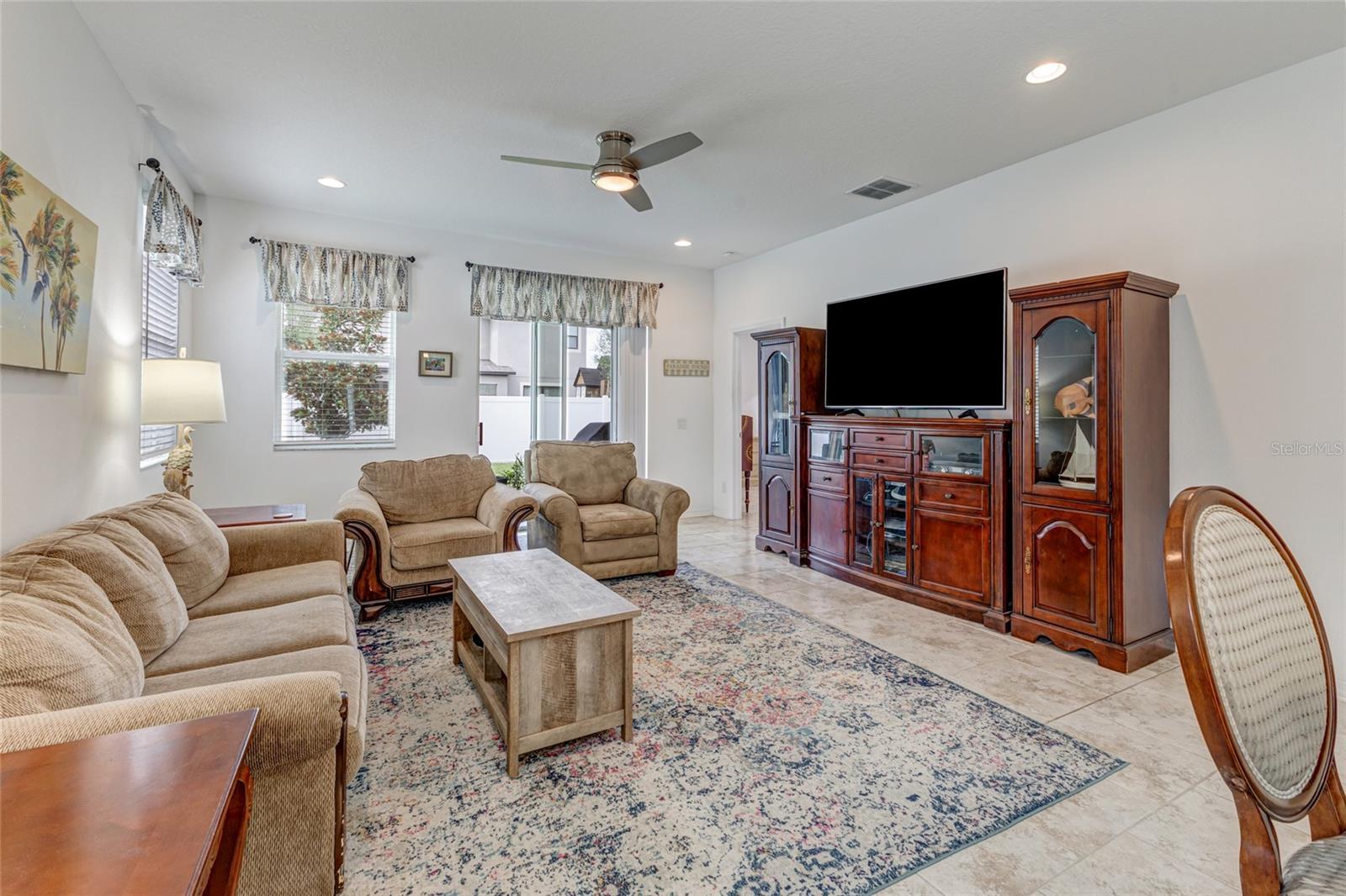 Image 18 of 36 For 11444 Alachua Creek Lane