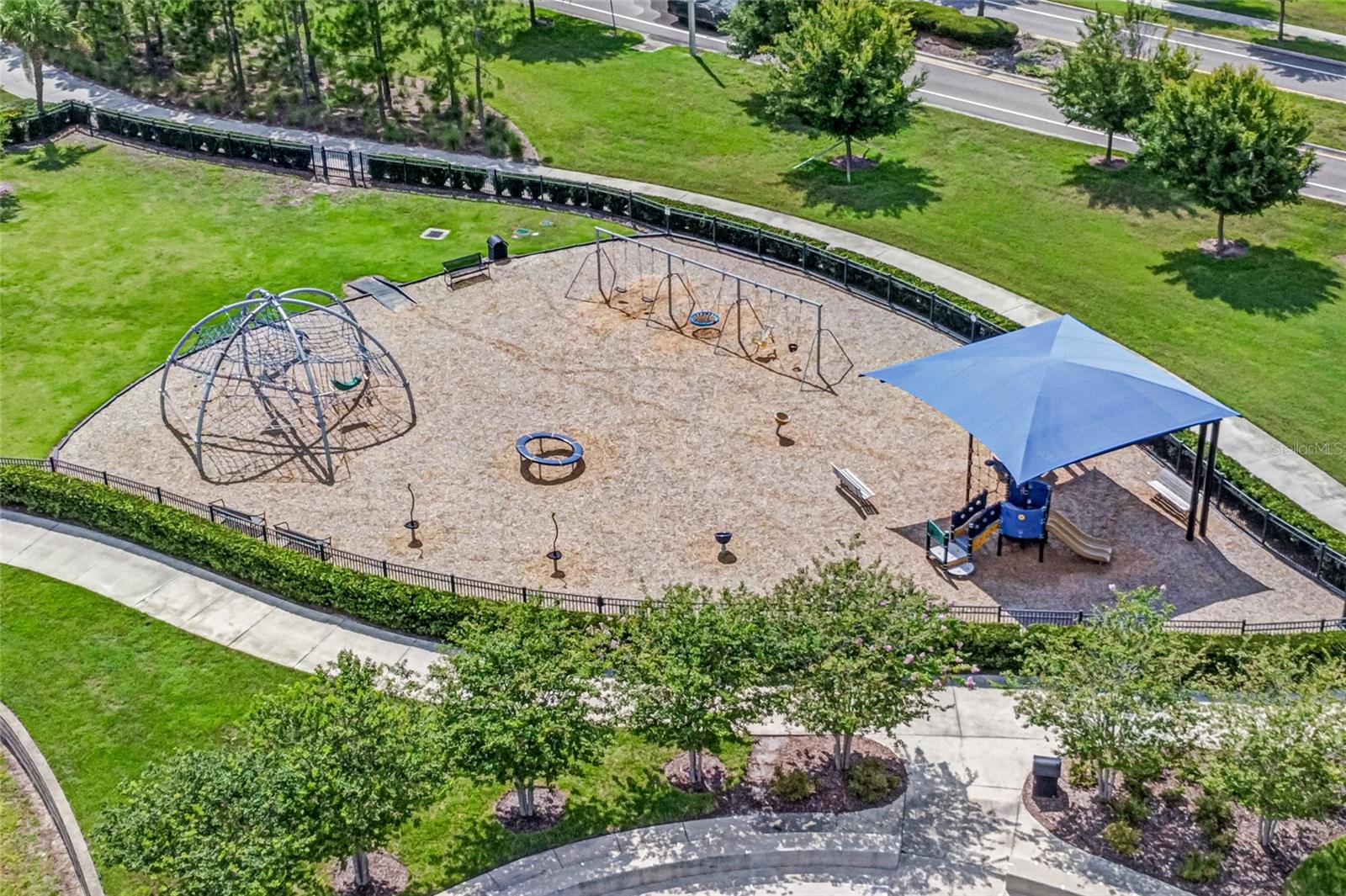 Image 32 of 36 For 11444 Alachua Creek Lane